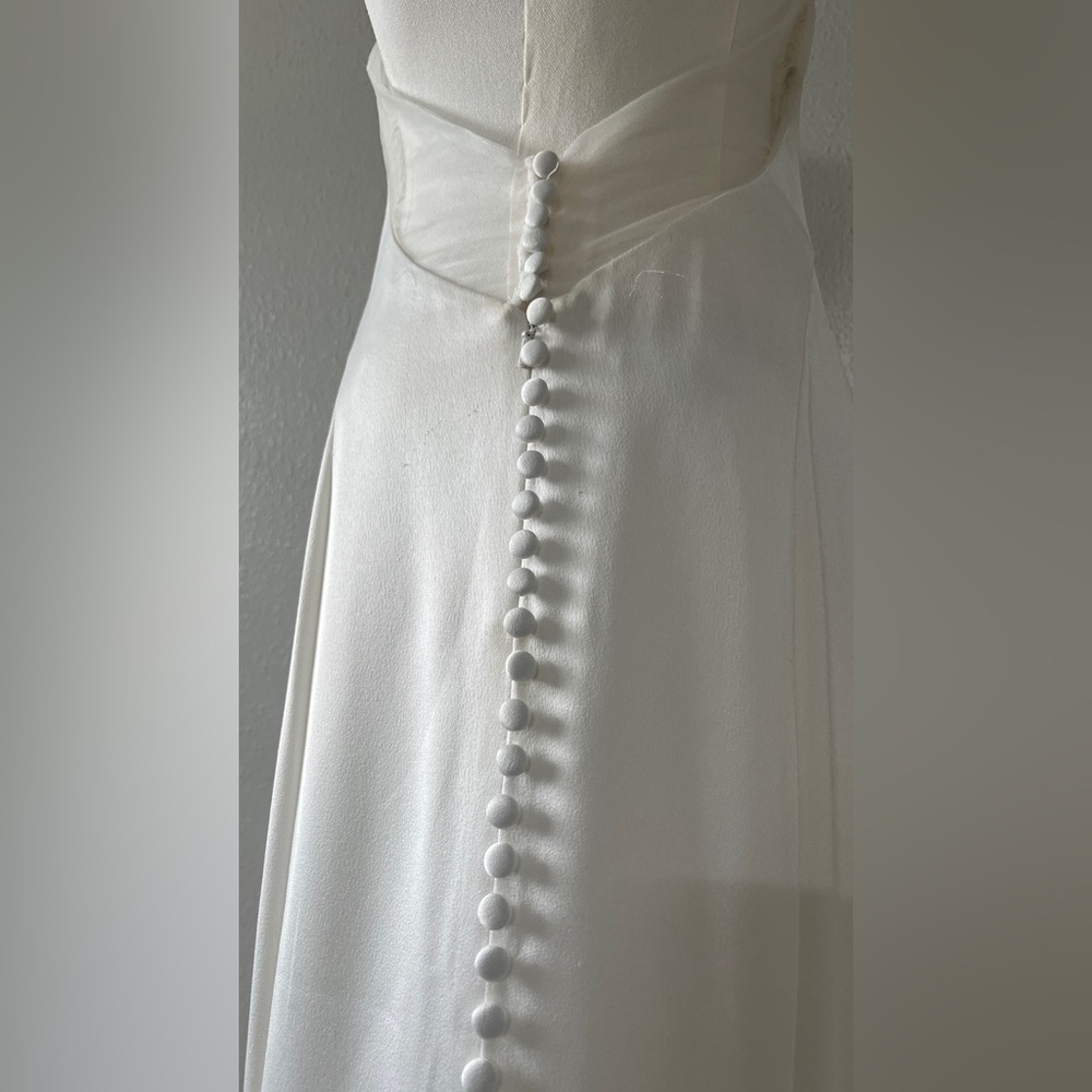 Jenny Yoo Elegant White Wedding Dress - Picture 3 of 9